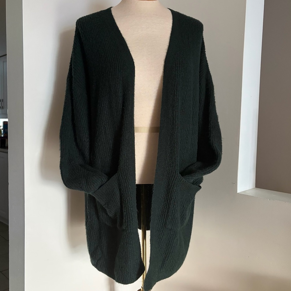 American Eagle Green Open Front Cardigan